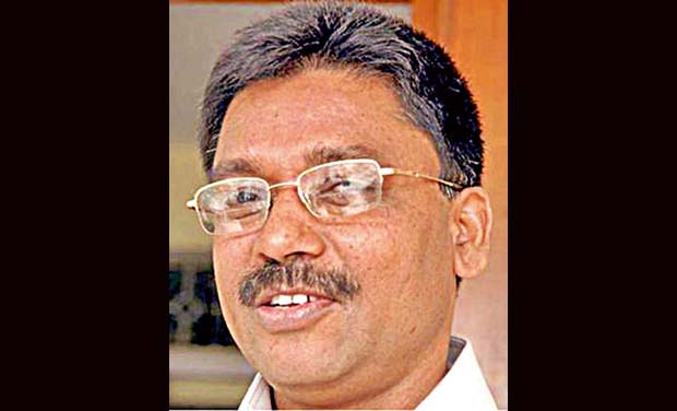 ಶಾಲೆಗಳಿಗೆ ಅನ್ಯ ವ್ಯಕ್ತಿಗಳ ಪ್ರವೇಶ ನಿರ್ಬಂಧಿಸಿ : ವಿ.ಎಸ್. ಉಗ್ರಪ್ಪ